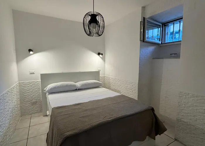 Stella Basement